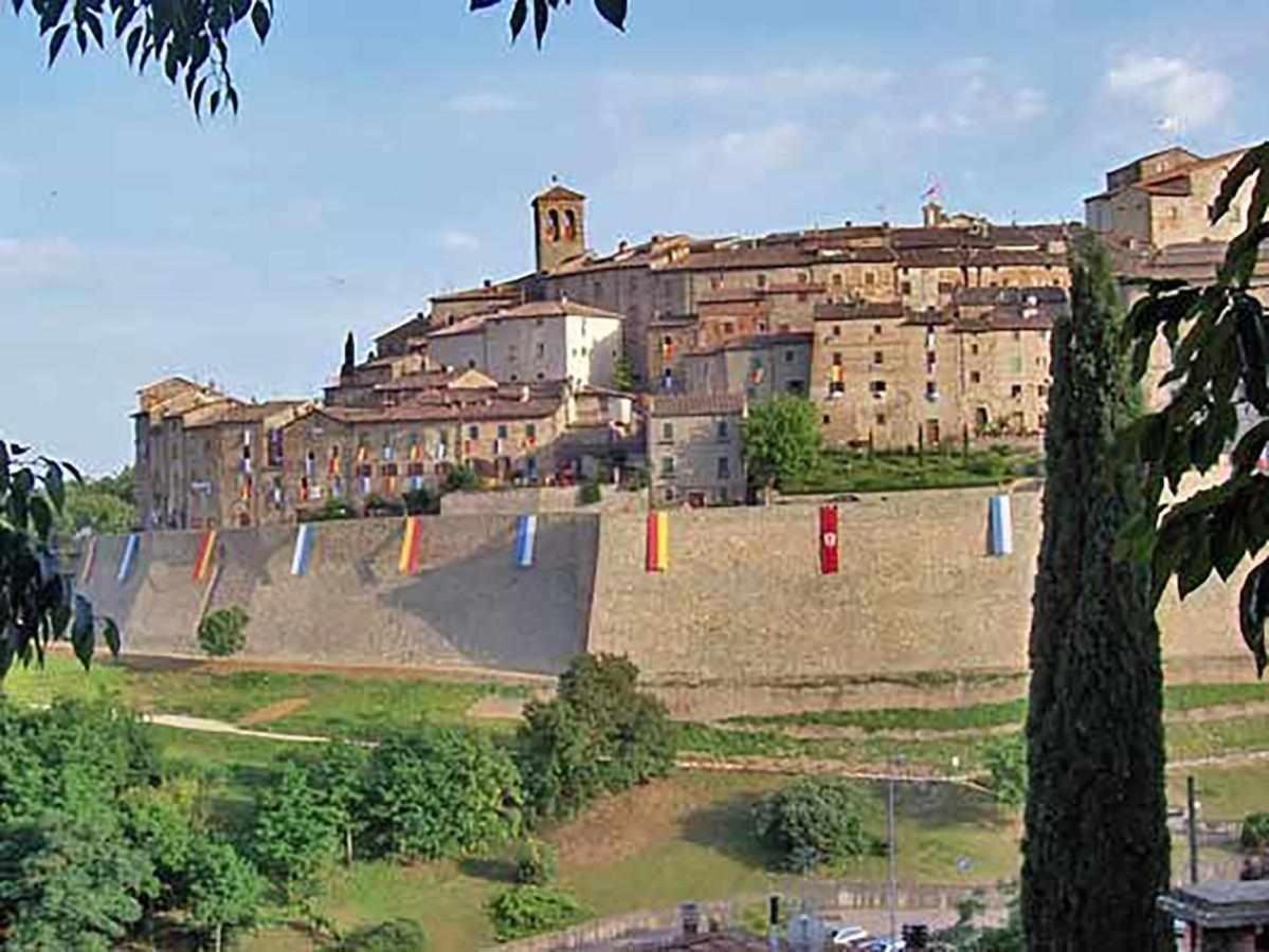 Appartamenti Con Cucina Nelle Colline Toscane Ангьяри Экстерьер фото