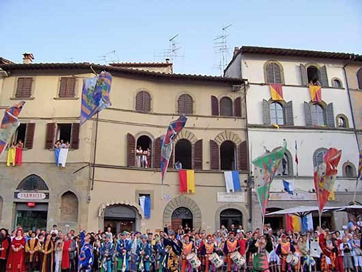 Appartamenti Con Cucina Nelle Colline Toscane Ангьяри Экстерьер фото